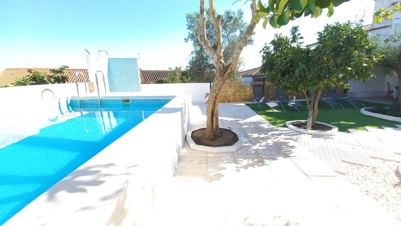 Casa Do Castelo Hotel อาร์ไฮโยลอส ภายนอก รูปภาพ